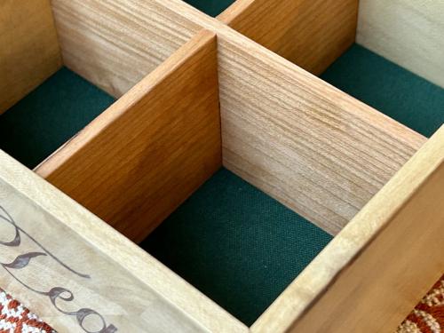 The Holly and the Iced Tea