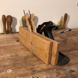 Traditional molding plane pair